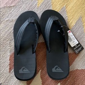 Men’s Quick Silver flip flops TTS